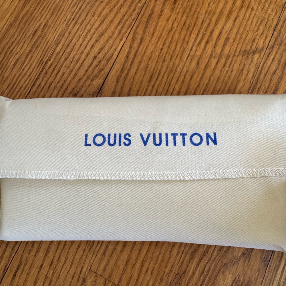 Designer look monogram print Wallet - Picture 5 of 5